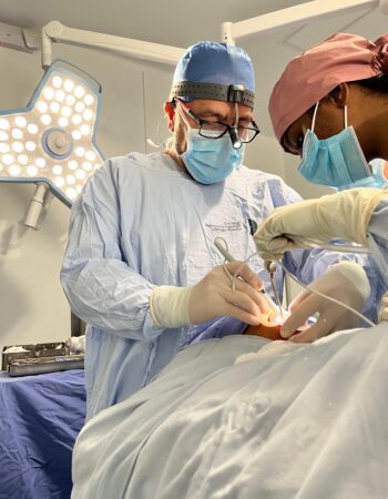 f2aa0a76-a768-40d4-9d99-e793e0da875e